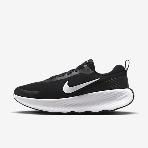 Walking Shoes Trainers. Nike CA